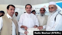 په کوهاټ کې د پولیو کارکوونکو د ستایلو غونډه
