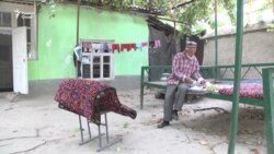 Падар фақат дандонҳои писари муҳоҷири фавтидаашро гӯр кард Падар фақат дандонҳои писари муҳоҷири фавтидаашро гӯр кард