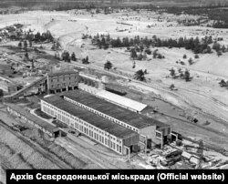 Ландшафт вокруг Северодонецка во времена строительства города. В воспоминаниях можно частро встретиь упоминания о пещаных бурах в то время: ведь город выстроен на песках