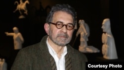 Гриша Брускин