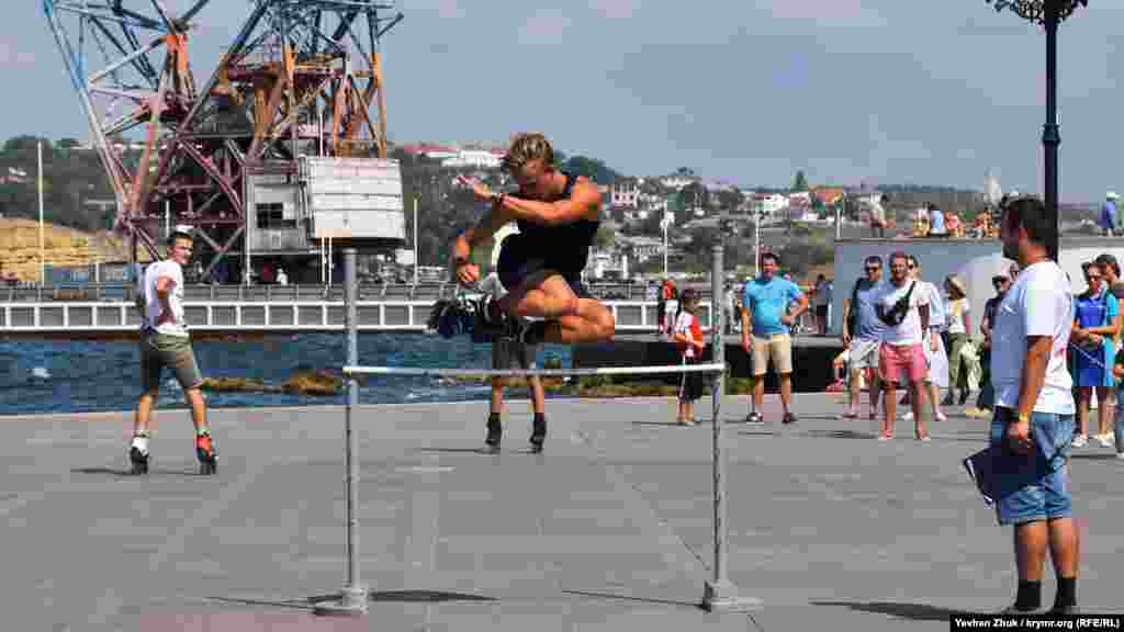 Максимальна підкорити стрибунам висота – 125 сантиметрів