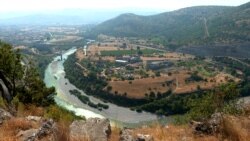 Podgorica: Vjekovna ognjišta ili saobraćajna petlja? Podgorica: Vjekovna ognjišta ili saobraćajna petlja?