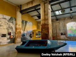 Видео-арт Джона Рафмана на выставке "Статичное кино"