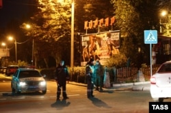 Оцепление на улице Челюскинцев. Донецк, 16 октября 2016 года