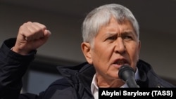Former Kyrgyz President Almazbek Atambaev addresses a rally of his supporters in Bishkek on October 9. He was arrested the same day.