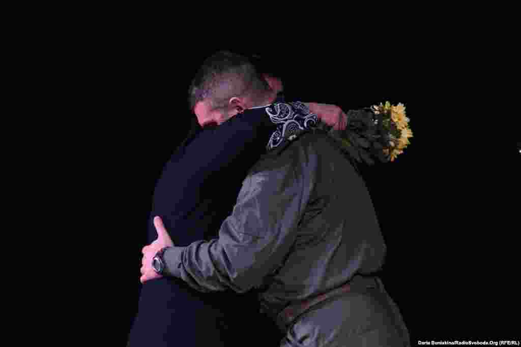 Батько героя Небесної сотні Володимир Голоднюк та дружина «Народного героя України» Надія Момот