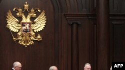 Авторы обращения в Конституционный суд полагают, что некоторые положения "чернобыльского" закона противоречат нормам юридического равенства.