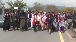 اسلام اباد کې د کارمندانو کاربندېز دوام لري