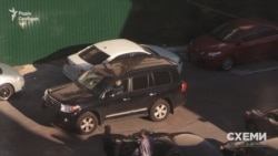 У 2017 році «Схеми» зафіксували, як Юрій Борейчук кілька днів поспіль приїжджав під управління захисту економіки СБУ на Toyota Land Cruiser за 70 тисяч доларів