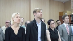У Росії почали штрафувати вуличних музикантів (відео) У Росії почали штрафувати вуличних музикантів (відео)