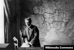 Олександр Керенський