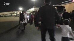 84 кӯдаки тоҷикро аз Ироқ ба Душанбе оварданд 84 кӯдаки тоҷикро аз Ироқ ба Душанбе оварданд