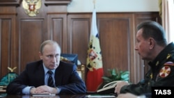 Владимир Путин и Виктор Золотов. Москва, 5 апреля 2016 года