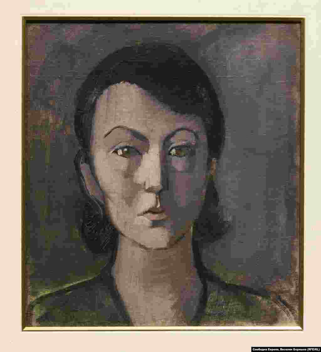 Тодорка Бурова, "Автопортрет". Жените в изкуството започват да си проправят път след дълги години на властващи патриархални традиции.