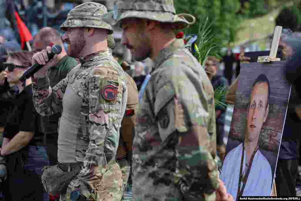 ...та побратими