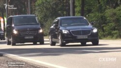 Кортеж Зеленського проїхав повз знімальну груп без проблискових маячків, поліцейських і зі швидкістю пасажирського автобуса в 60 км/год