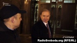 Віктор Капустинський каже, що вітав в АП колегу з днем народження