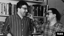 Аркадий и Борис Стругацкие, 1965 год