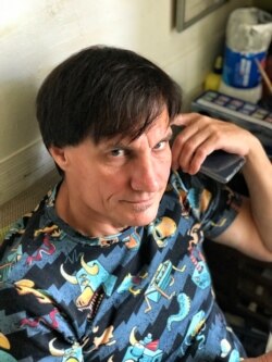 Художник Сергій Захаров