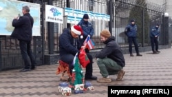 КИЕВ – акция "Сказки Путина о насильственных исчезновениях в Крыму"