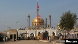 د سیند سېوڼ کې د لعل شهباز قلندر زیارت.