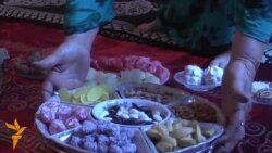 Бӯҳрони Русия баракати дастурхони Сабзагулро кам кард Бӯҳрони Русия баракати дастурхони Сабзагулро кам кард