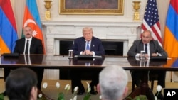 Церемонія парафування угоди між Вірменією та Азербайджаном у Білому домі, 8 серпня 2025 року