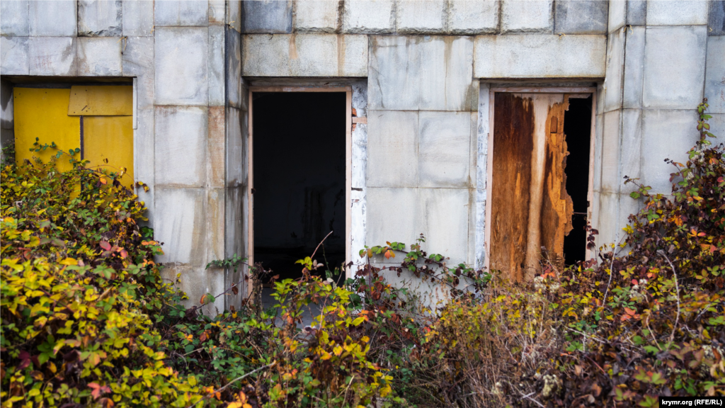 …и бесплатным «номерным фондом»