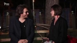 Гуфтугӯ бо Мансур, овозхони машҳури эронӣ дар Душанбе Гуфтугӯ бо Мансур, овозхони машҳури эронӣ дар Душанбе