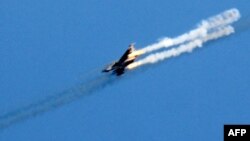 Самолет сирийской армии над провинцией Хама, март 2017 года