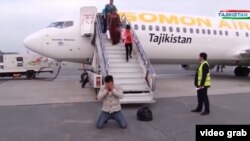 Дилшод Ҷӯраев, сокини шаҳри Душанбе ба гуфтаи мақомот тобистони имсол аз Ироқ баргашт