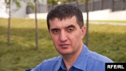 Муассис ва сардабири Аkbor.com, Мирзои Салимпур