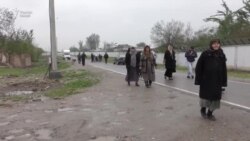 Зиндагӣ дар канори фурудгоҳ ва ё баҳси ҷуброни сокинони шаҳраки Айнӣ Зиндагӣ дар канори фурудгоҳ ва ё баҳси ҷуброни сокинони шаҳраки Айнӣ