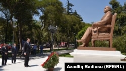 A statue of Heydar Aliyev in Mexico City