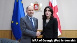 ბოჭორიშვილი ჰერჩინსკის განცხადებას ეხმაურება. ფოტოზე: პაველ ჰერჩინსკისა და მაკა ბოჭორიშვილის ჯერჯერობით ერთადერთი შეხვედრა. 2024 წლის 9 დეკემბერი