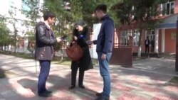 "Маро ба хотири рӯймол пеш карданд" Баҳси як зан бо Донишгоҳи тиббӣ "Маро ба хотири рӯймол пеш карданд" Баҳси як зан бо Донишгоҳи тиббӣ