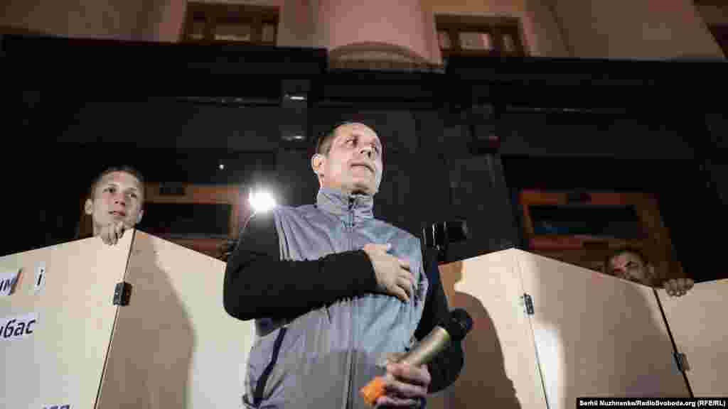 Підтримати акцію прийшов і колишній політв'язень Кремля Володимир Балух 