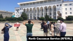 Пикет в защиту Каспийского моря в Махачкале, 8 июля 2019 г.