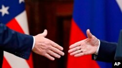 Înaintea întâlnirii la vârf ruso-americane de vineri, președintele Trump spune că are cam aceleași obiective cu europenii, în privința Ucrainei.