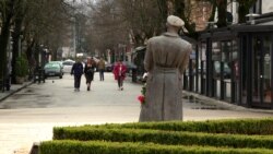 Lokalni izbori u Nikšiću: 'Podjele ne vode ničemu' Lokalni izbori u Nikšiću: 'Podjele ne vode ničemu'