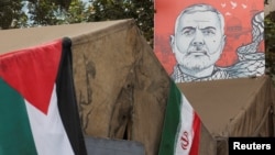 یکی از بیلبردهای نصبشده از اسماعیل هنیه در تهران