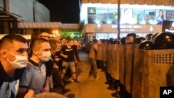 Один із епізодів протистояння демонстрантів і міліції в Мінську, 9 серпня 2020 року