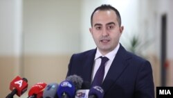 Министер за образование и наука (Јетон Шаќири)