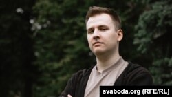Mikita Losik, într-o fotografie de după ce a părăsit Belarus.