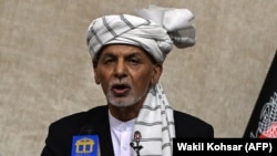 چارواکي وايي، افغان ولسمشر اشرف تاجکستان ته تللی دی - انځور له ارشیفه.