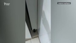 Ҳоҷатхонаҳои Боғи Парчам. Покиза, вале беобу беқуфл Ҳоҷатхонаҳои Боғи Парчам. Покиза, вале беобу беқуфл