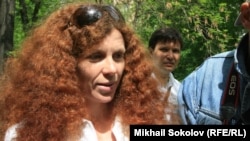 Yulia Latynina temporarily left Russia in March 2015 after her name was linked to a rumored "kill list." (file photo)