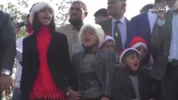 عيسايان د کرسمس په خوشاليو راوتي دي