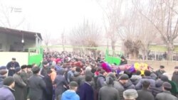 Аз ҳодисаи фавти Раҷабмоҳ ва се фарзандаш ҳама аҳли деҳа гирист Аз ҳодисаи фавти Раҷабмоҳ ва се фарзандаш ҳама аҳли деҳа гирист