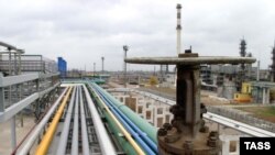 На фото: Волгоградський нафтопереробний завод. Найбільший НПЗ на півдні Росії атакував український дрон.